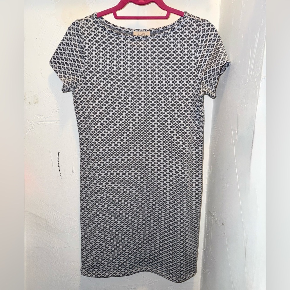 LOFT Grey & White Geometric Midi Dress